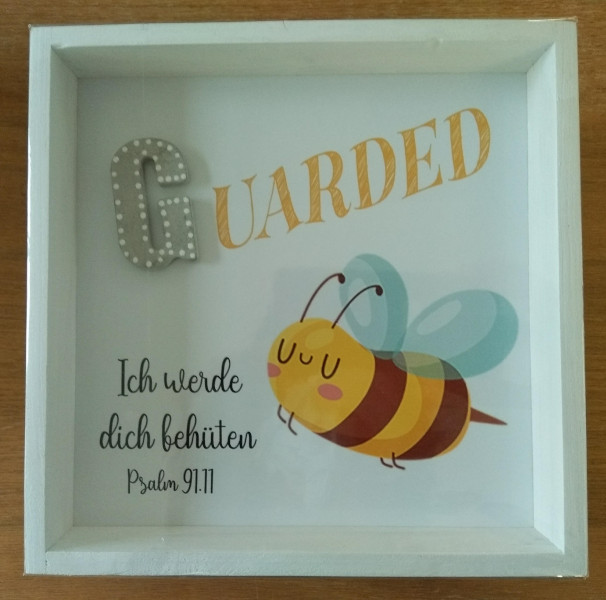 Wandbild Guarded Biene